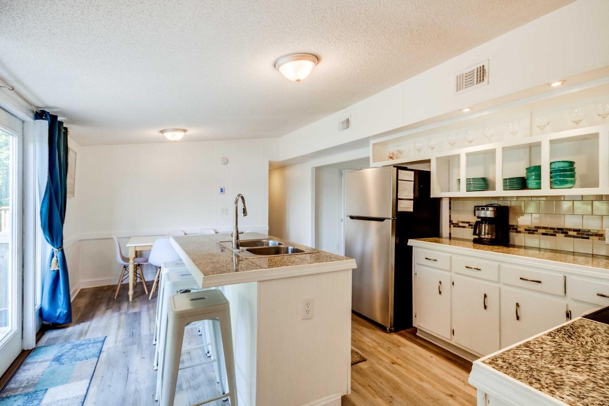 Stunning Pensacola Home, 8 Mi To Downtown! Exterior photo
