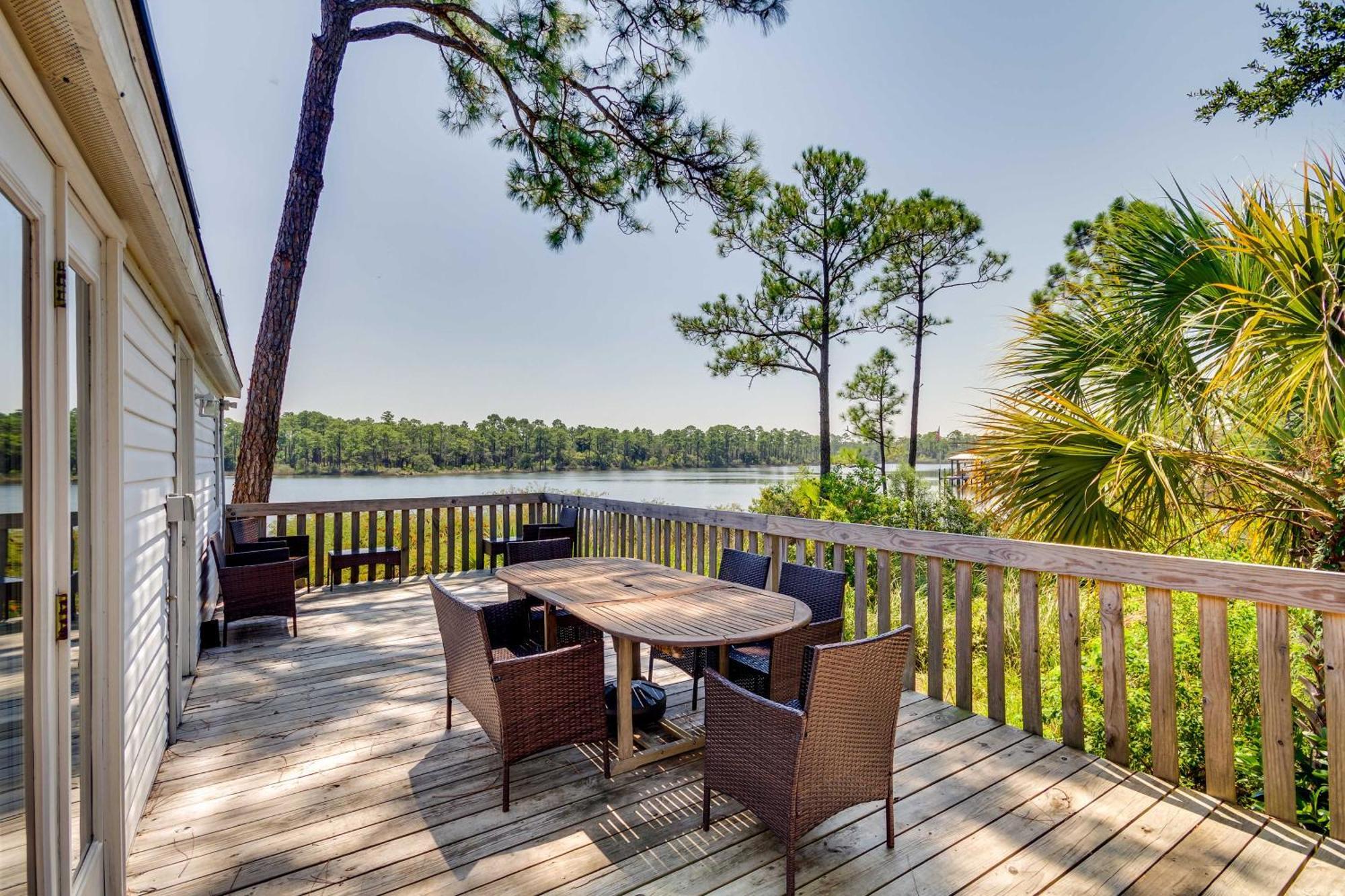 Stunning Pensacola Home, 8 Mi To Downtown! Exterior photo